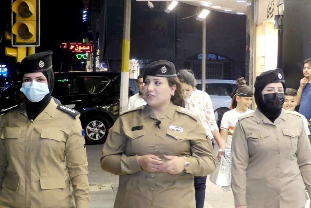 (تصاویر) گشت پلیس زن در خیابان‌های بغداد مستقر شد