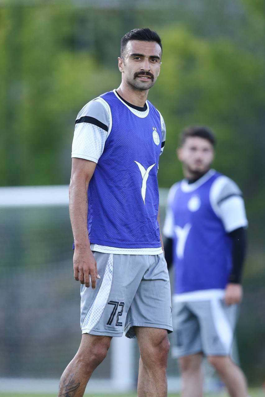  ارسلان مطهری 