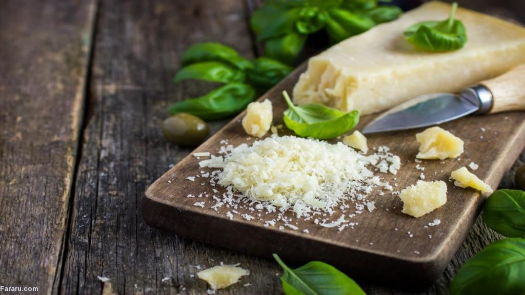 آموزش پخت مرغ روسی، غذایی متفاوت و دلچسب پنیر پارمزان