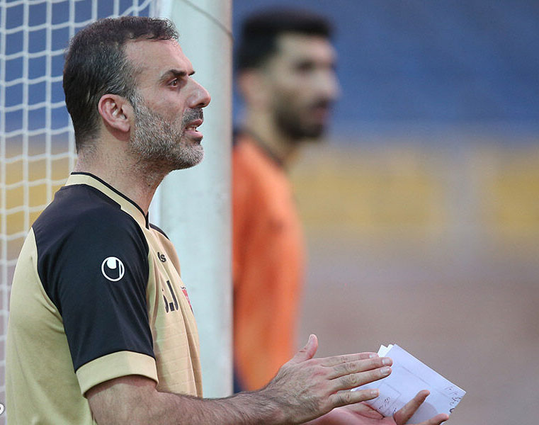 (عکس) ظاهر متفاوت سیدجلال حسینی در تمرینات پرسپولیس