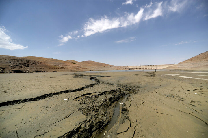 آب همدان
