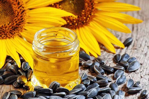 استخراج روغن از دانه های روغنی به روش سنتی و نوین