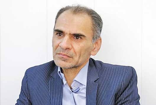 جامعه دو قطبی شده است؛ اکثریت فقیر در برابر اقلیت ثروتمند
