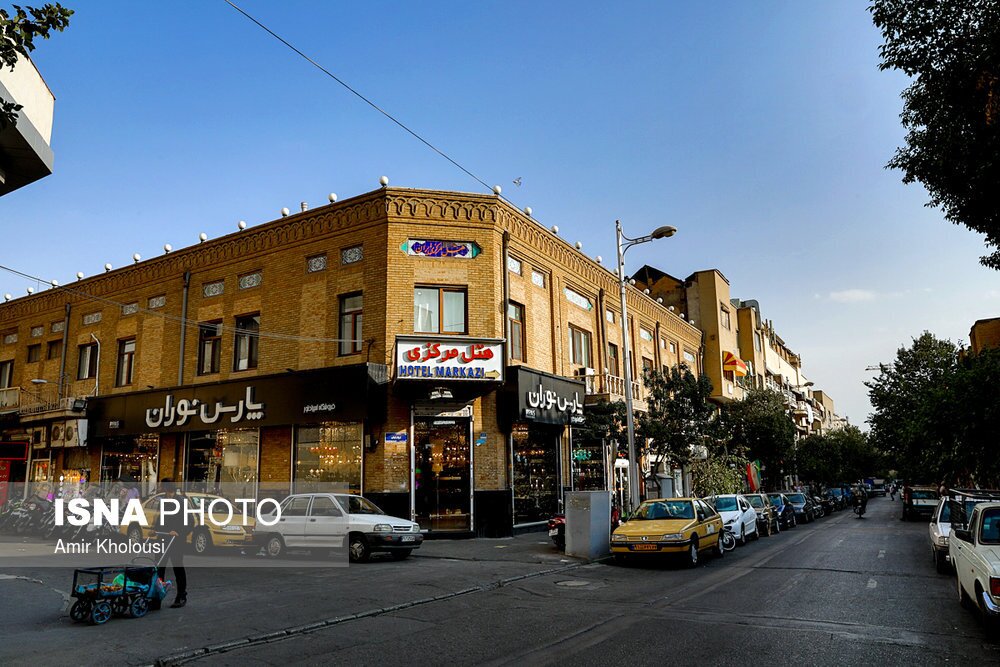 خیابان لاله‌زار از دیروز تا امروز