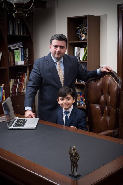 شاهزاده‌های مدعی سلطنت ایران را بشناسید؛ ما شاه ایرانیم!