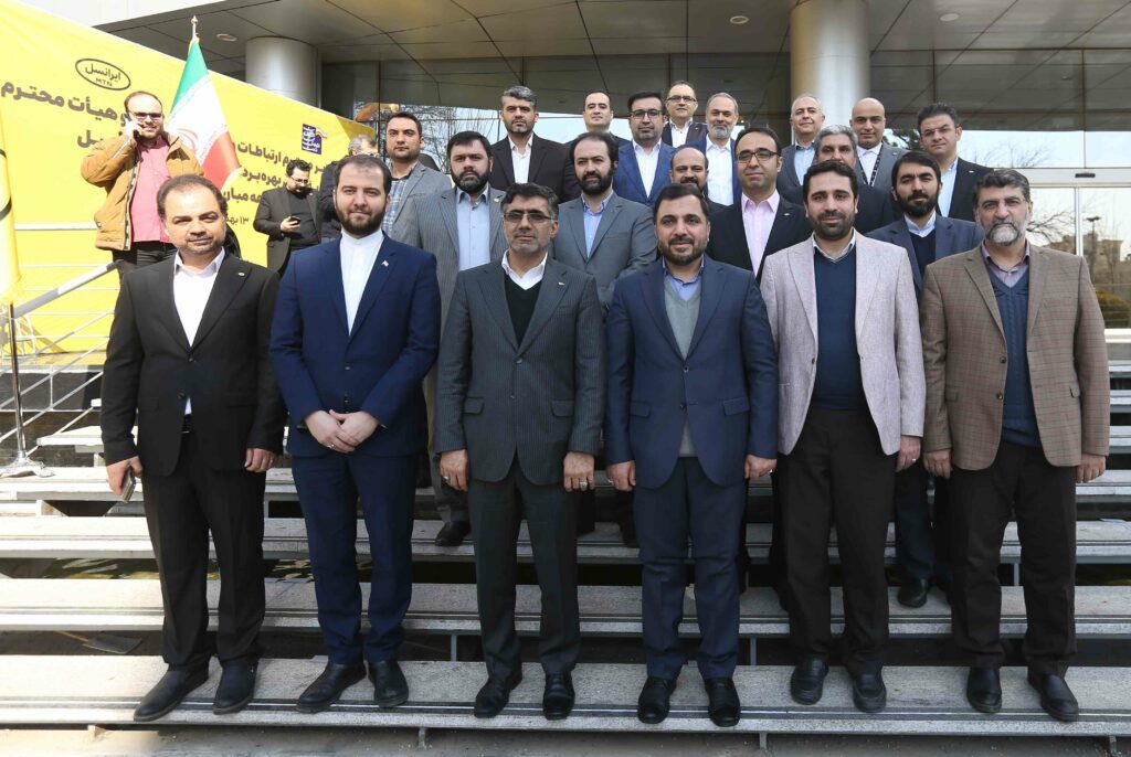 وزیر ارتباطات چهارصدمین سایت ۵G ایرانسل را افتتاح کرد