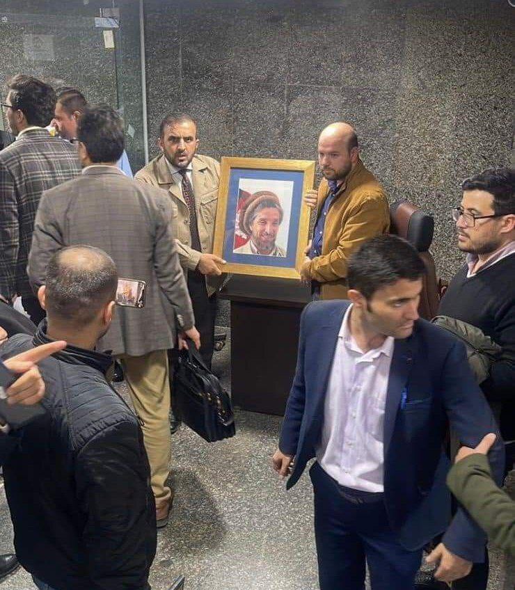 (تصاویر) واگذاری سفارت افغانستان در تهران به طالبان