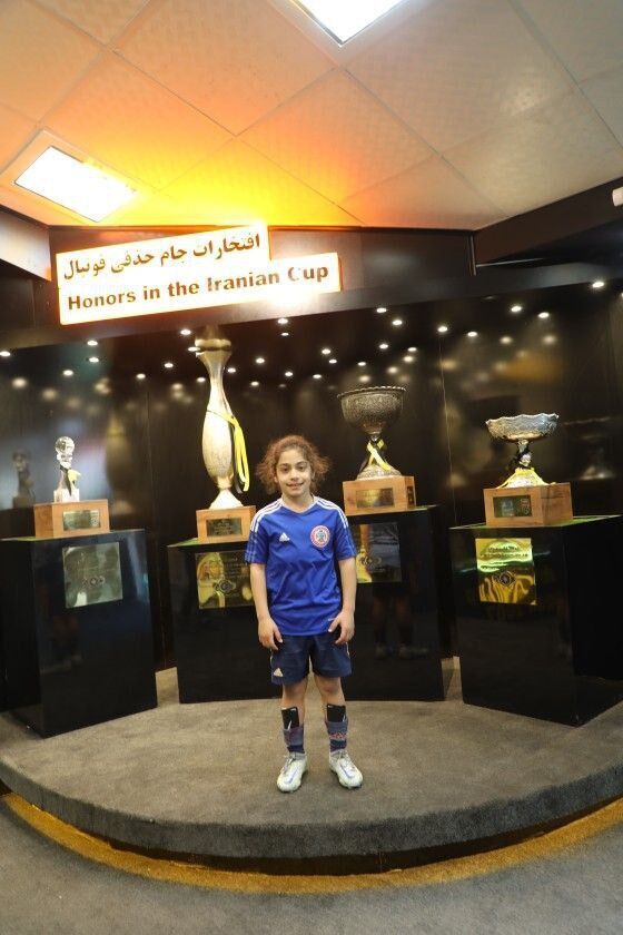 نابغه فوتبال ایران رسما قرارداد بست