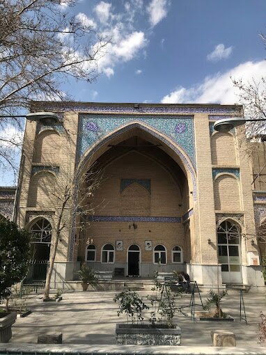 مسجد وقفی داماد ناصرالدین شاه کجاست؟