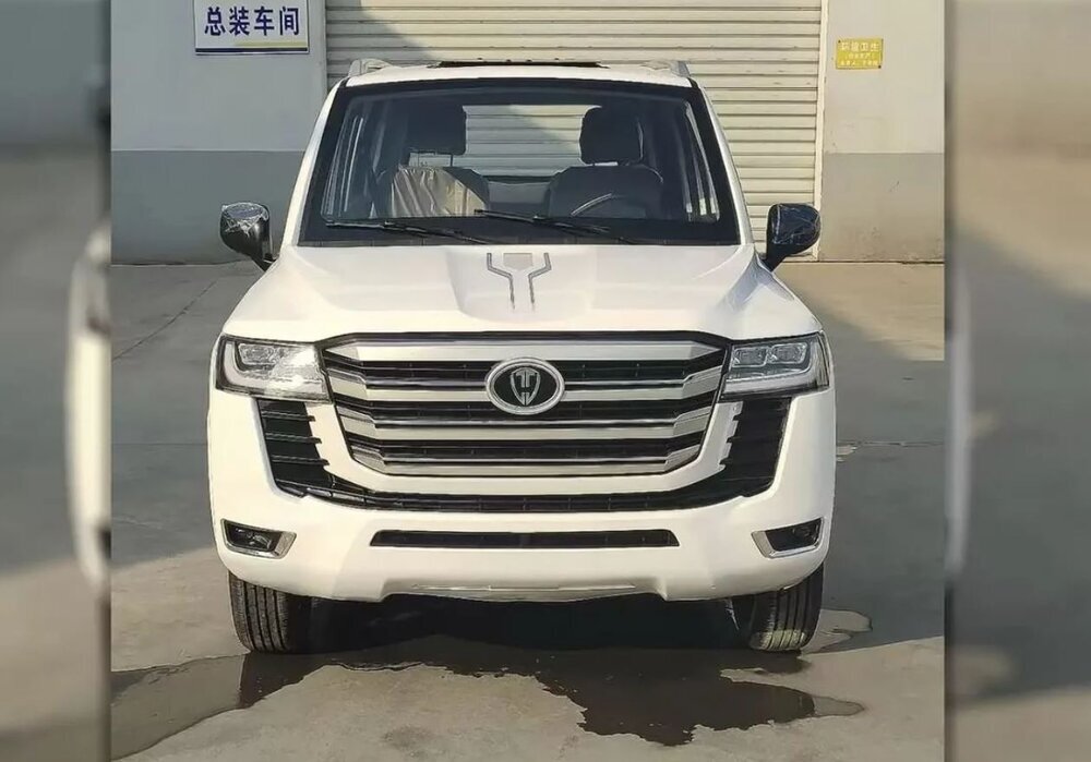 (عکس) عجیب، زشت و تمسخرآمیز / لندکروزی که سفارش می‌دهی، چیزی که تحویل می‌گیری!