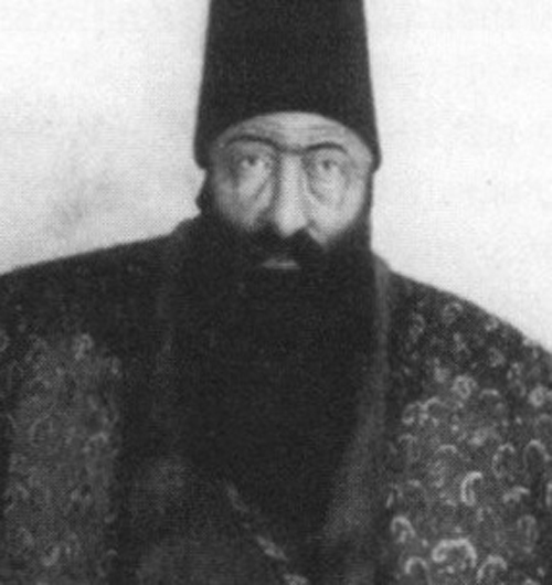 میرزا آقا خان