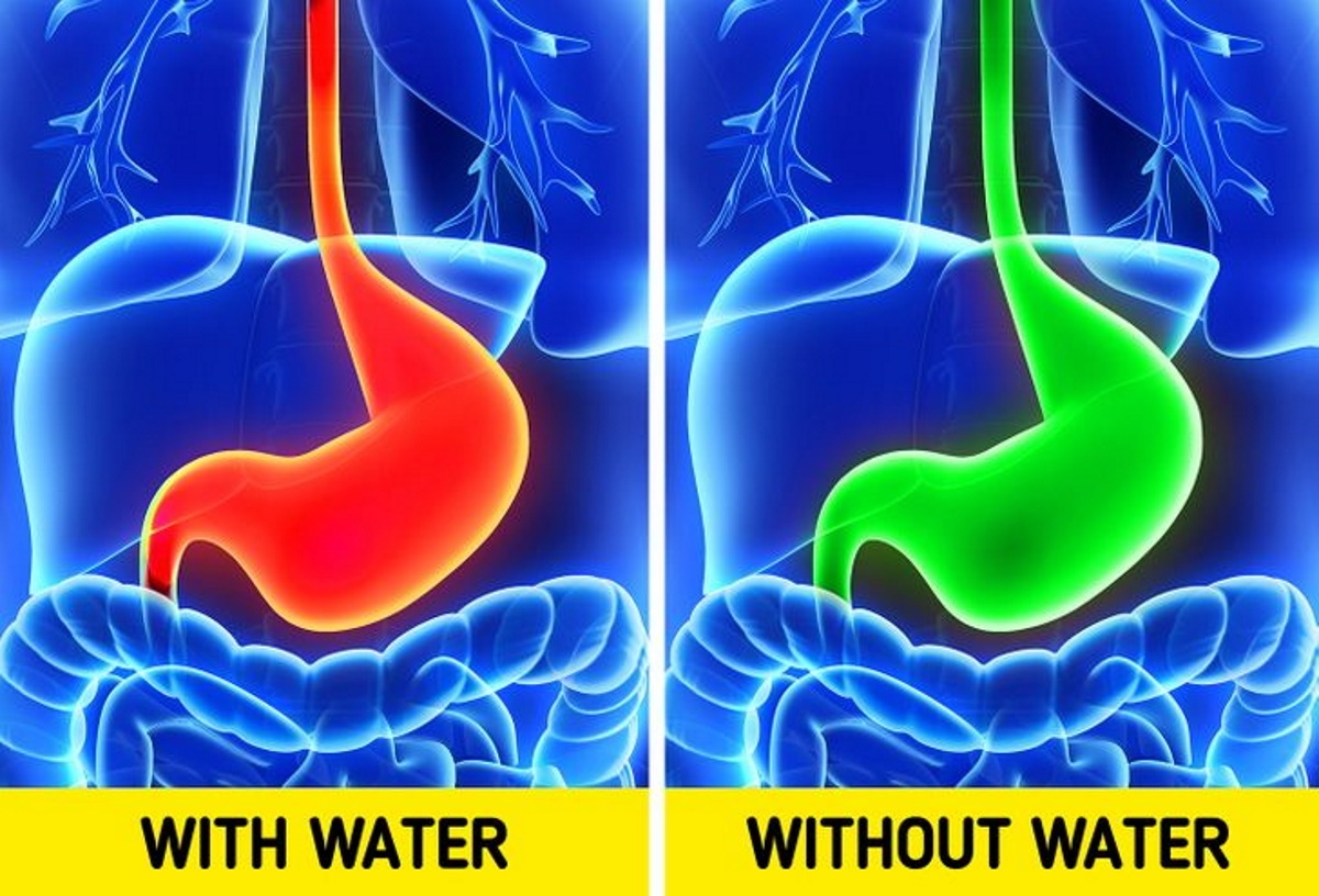 چرا مردم ژاپن همزمان با خوردن غذا آب نمی‌نوشند؟