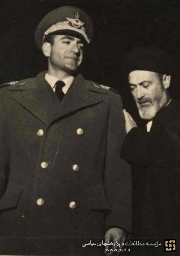 (عکس) آخوند درباری عصر پهلوی که با فرار شاه به سوییس گریخت