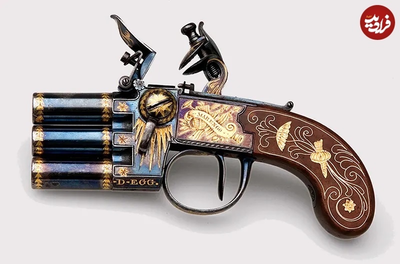 (تصاویر) عجیب‌ترین اسلحه‌های تاریخ؛ از تفنگ تقویم‌دار تا تپانچۀ ضد سگ!///