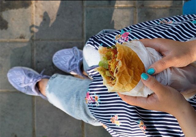 در این نقطه از تهران، سبزترین موجودات جهان بغلتان می‌کنند