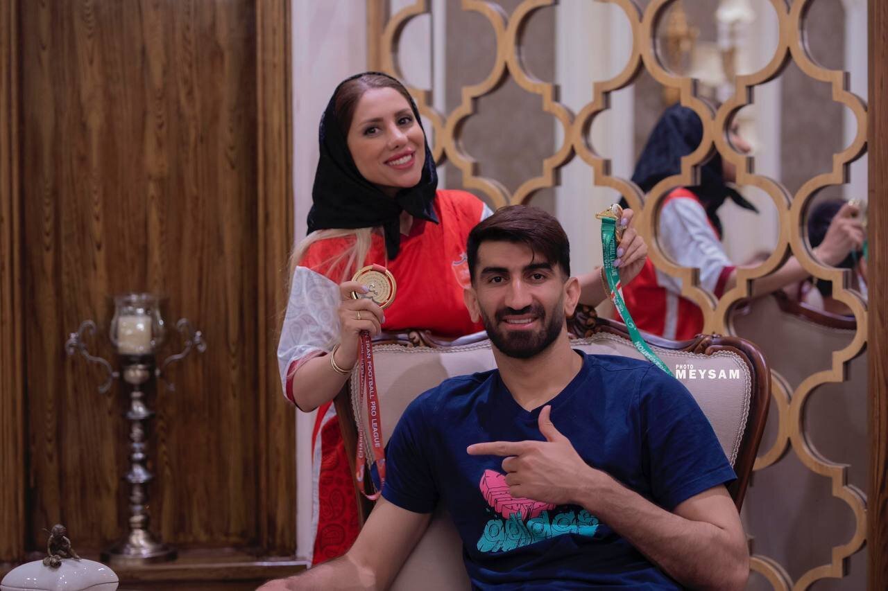 (عکس) جشن خانوادگی علیرضا بیرانوند پس از قهرمانی پرسپولیس