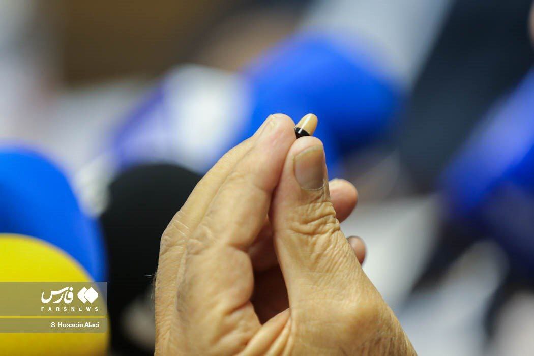 (تصاویر) رونمایی از تقلب‌‌یاب برای کنکور!