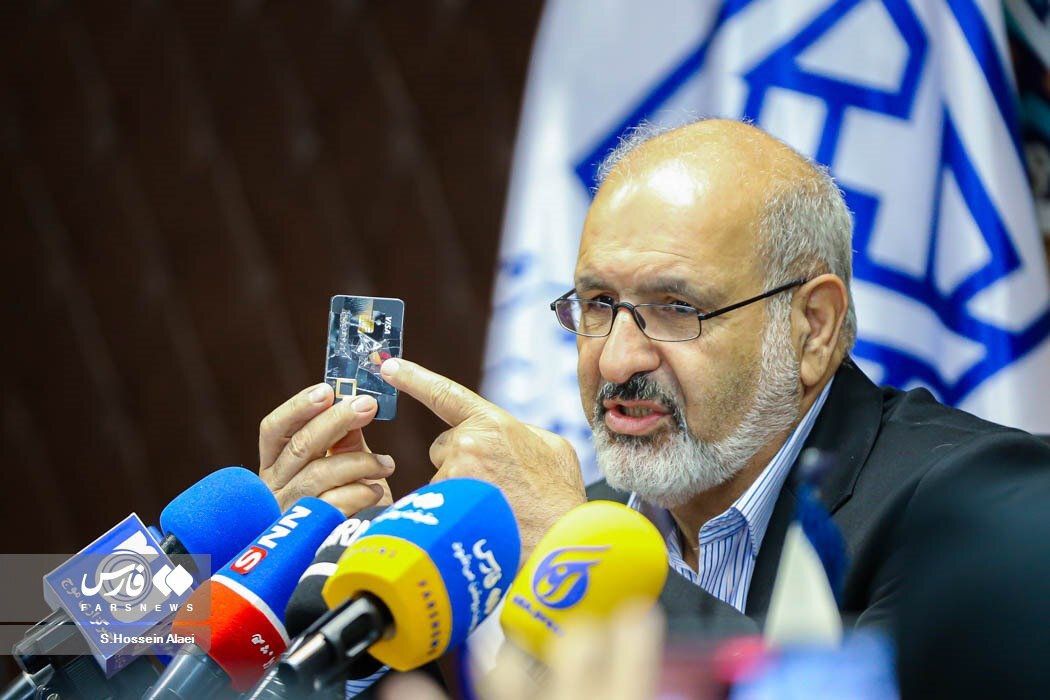 (تصاویر) رونمایی از تقلب‌‌یاب برای کنکور!