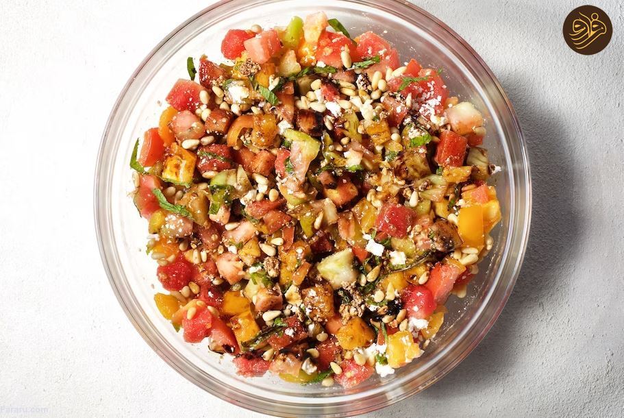 با ۸ دستور العمل هندوانه برای سالاد و نوشیدنی خنک بمانید