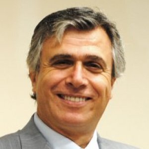 احساسات نادرست اخلاقی امریکا جهان را به پرنگاه سقوط سوق می دهد