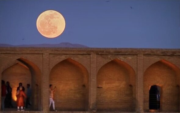 (تصویر) اولین اَبَرماه تابستان در ایران چطور دیده شد؟