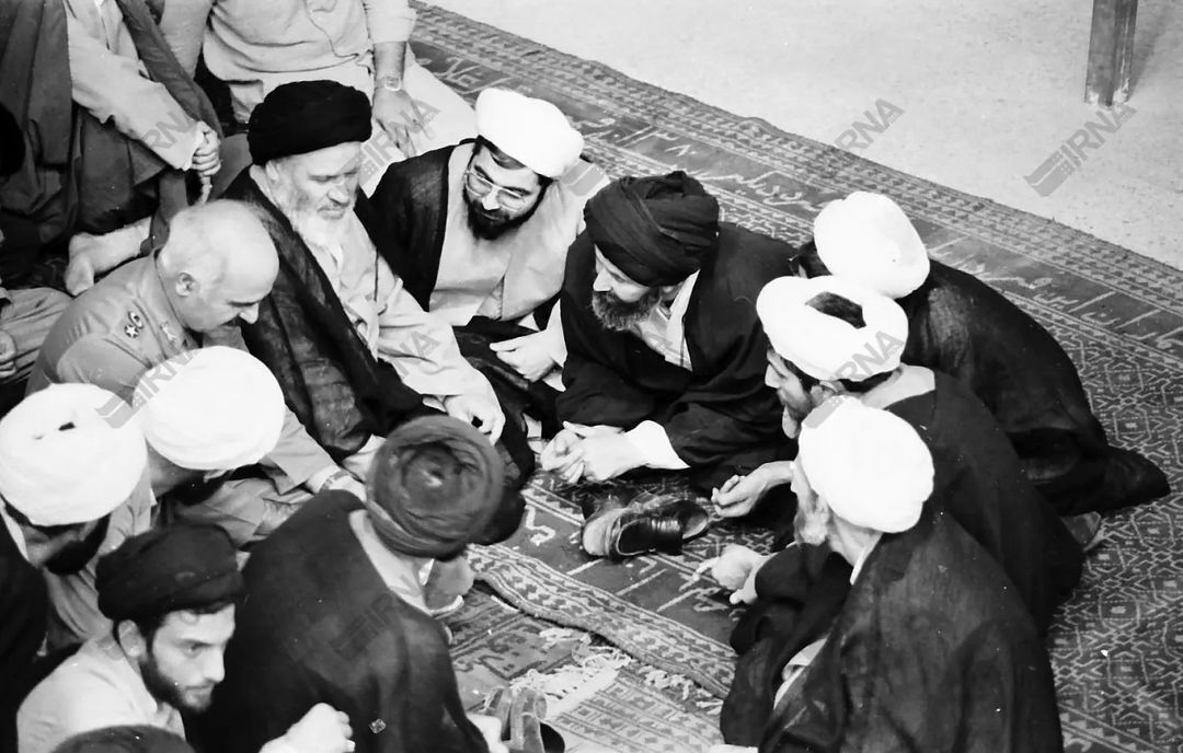 (عکس) تصاویر دیده نشده از مراسم تنفید دومین رییس جمهور ایران