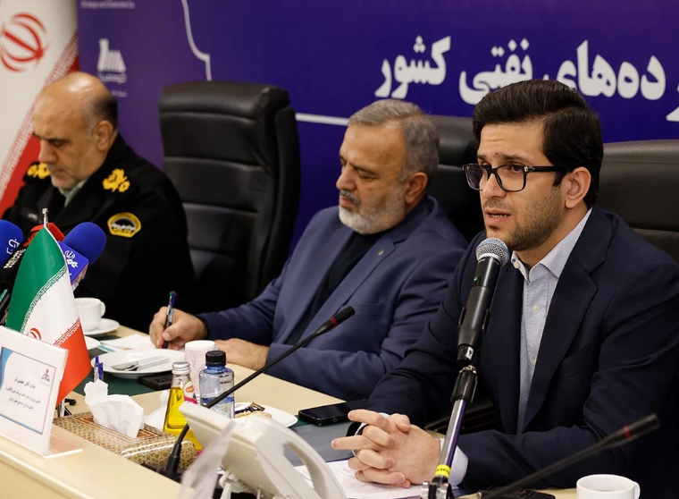 همکاری ایرانسل و سه شرکت نفتی در زمینه مدیریت هوشمند زنجیره تأمین فرآورده‌های نفتی
