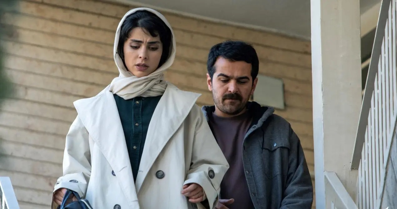 نگاهی به نقاط قوت و ضعف سریال آبان