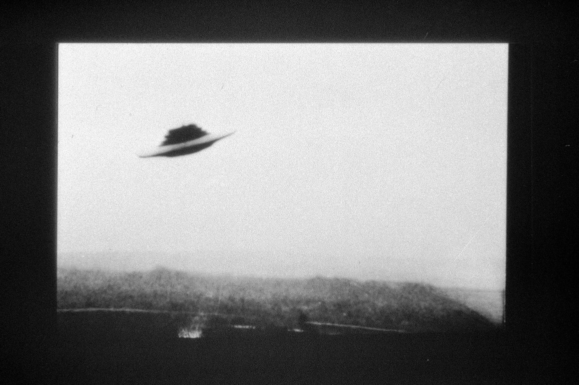 راز‌های جذاب عکاسی از بشقاب پرنده‌ها و اشیاء پرنده ناشناس / خوانده شد