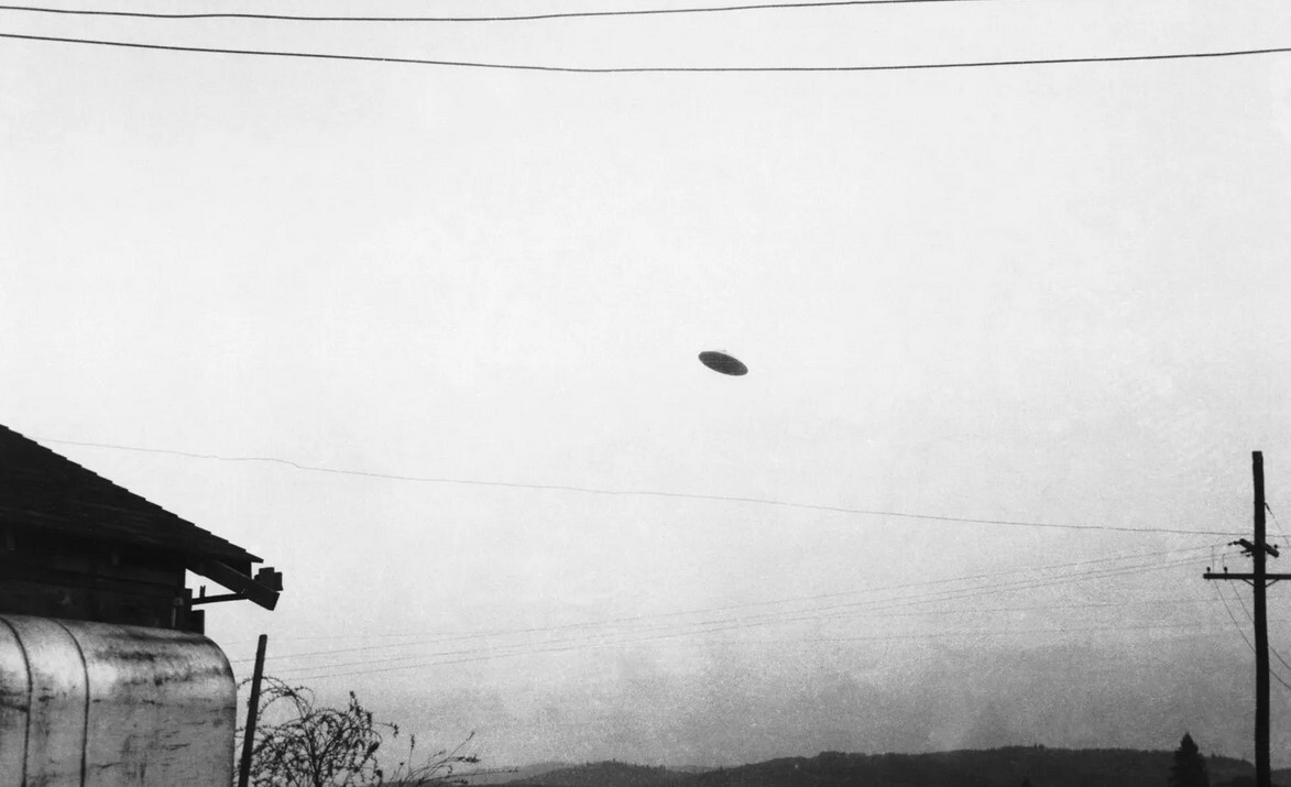 راز‌های جذاب عکاسی از بشقاب پرنده‌ها و اشیاء پرنده ناشناس / خوانده شد