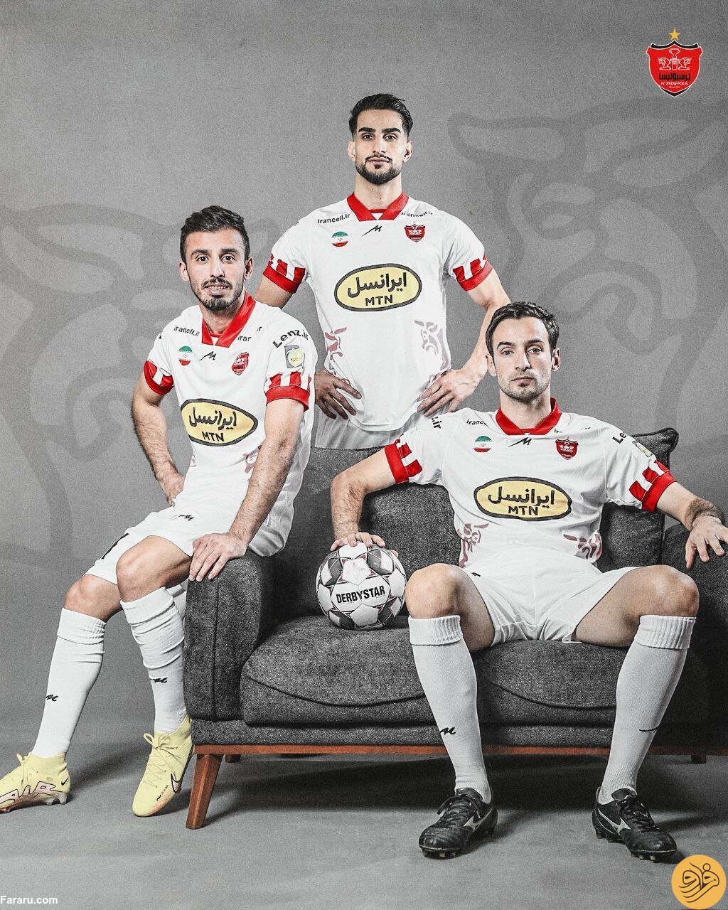 (عکس) رونمایی از پیراهن دوم و سفید پرسپولیس