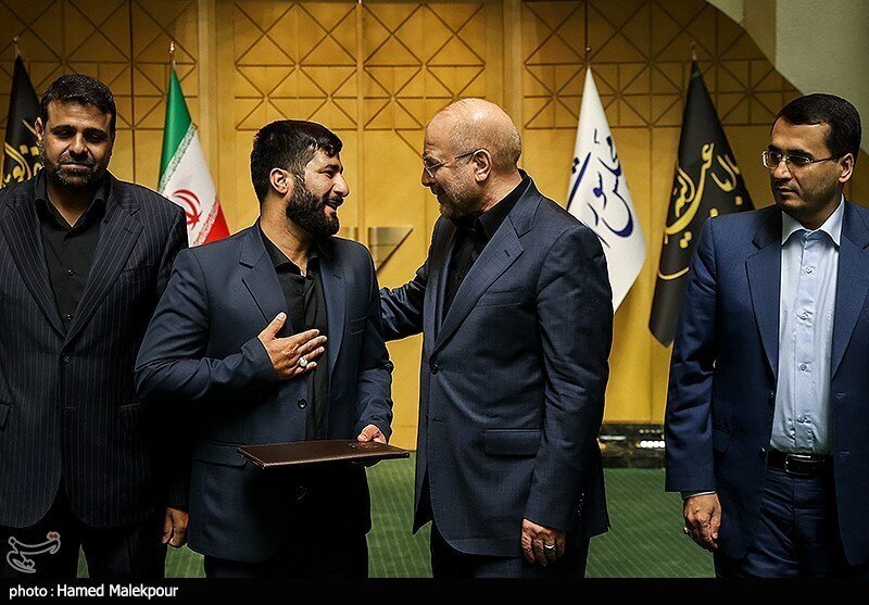 (عکس) خوش و بش قالیباف با فرزاد بادپا