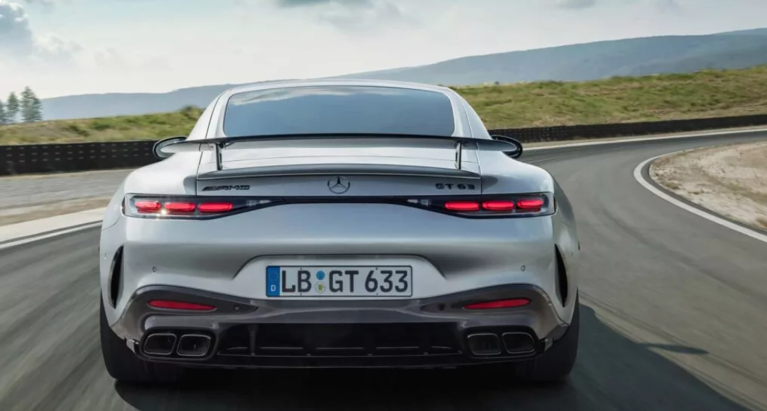 مرسدس AMG GT 2024 معرفی شد؛ صفر تا صد فقط 3.2 ثانیه