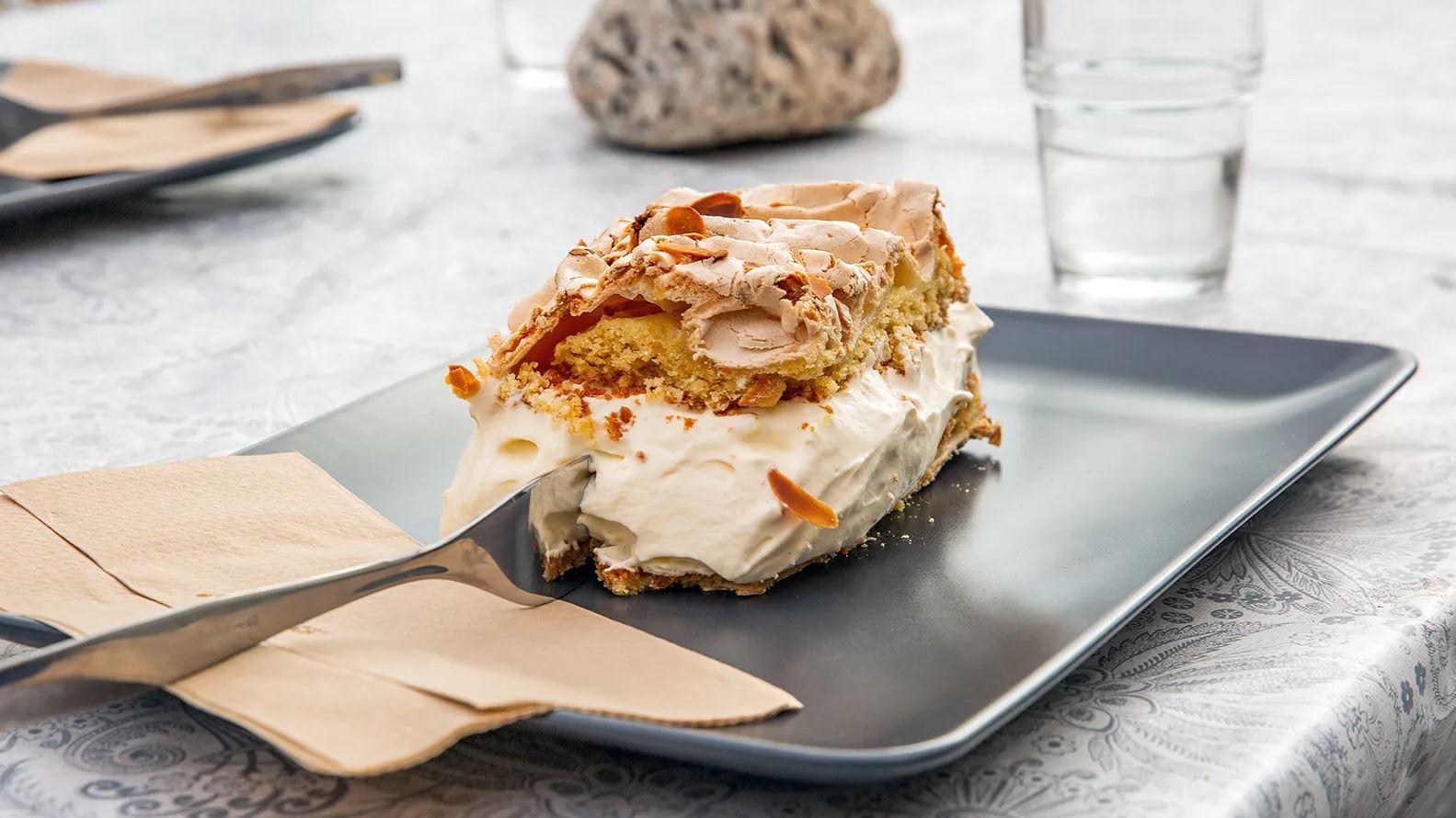 بهترین کیک جهان / خوانده شد