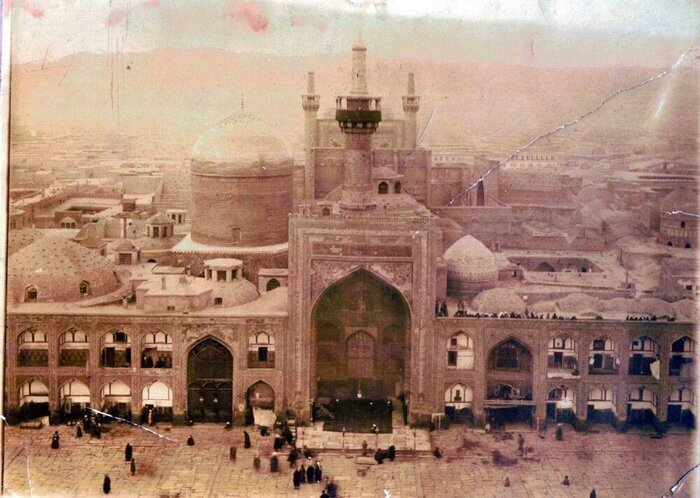 ۸ عکس اولی که از حرم امام هشتم گرفته شد