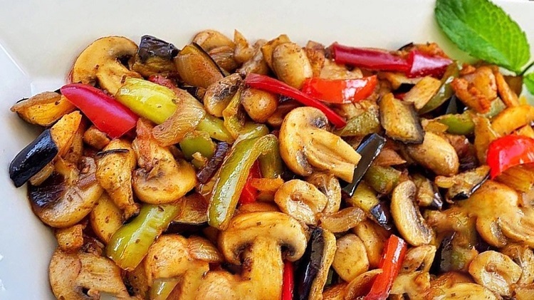 طرز تهیه پنج غذای آبرومندِ بدون گوشت