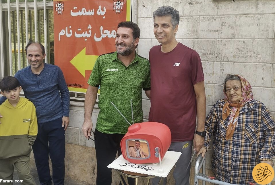 (ویدئو) کیک تولد خاص عادل فردوسی‌پور