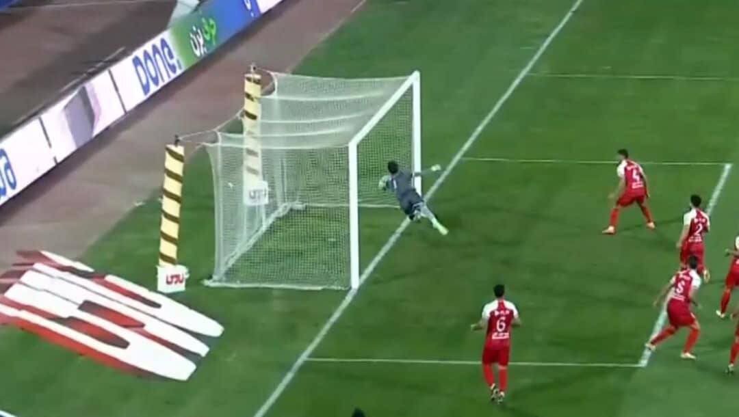 موضع‌گیری عجیب باشگاه استقلال به صحنه مشکوک دیدار پرسپولیس