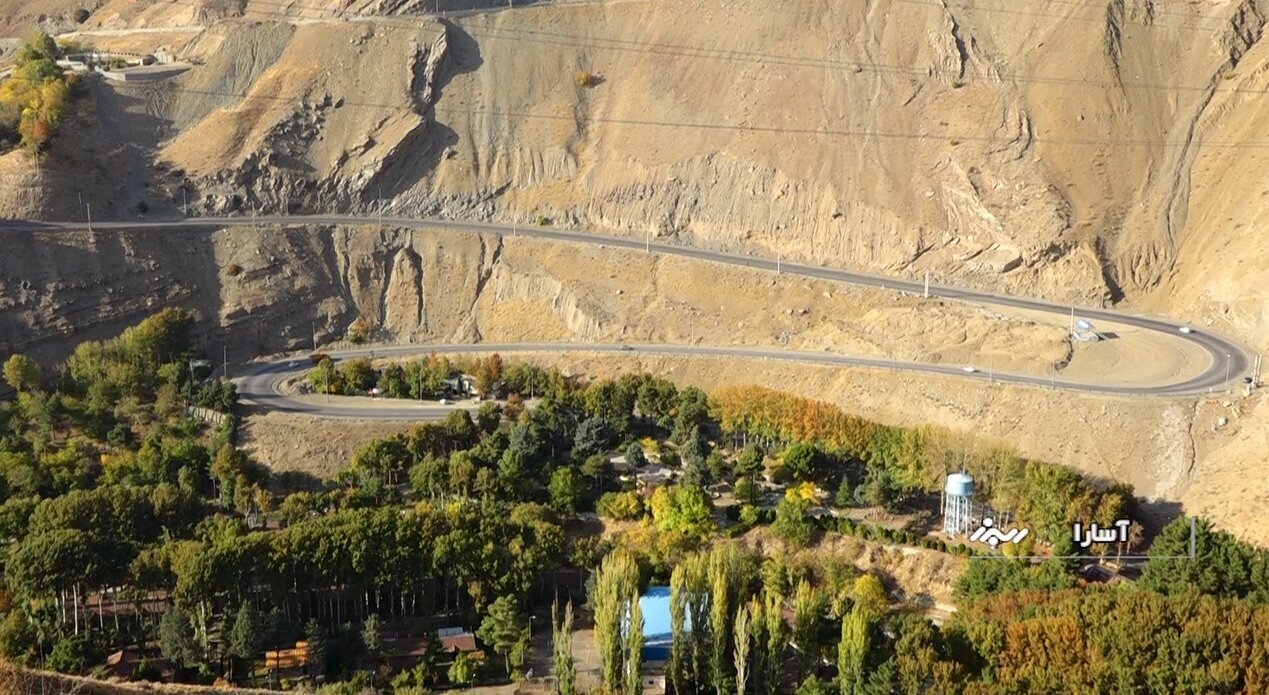 (تصاویر) زیبایی شگفت‌انگیز جاده چالوس در پاییز هزار رنگ