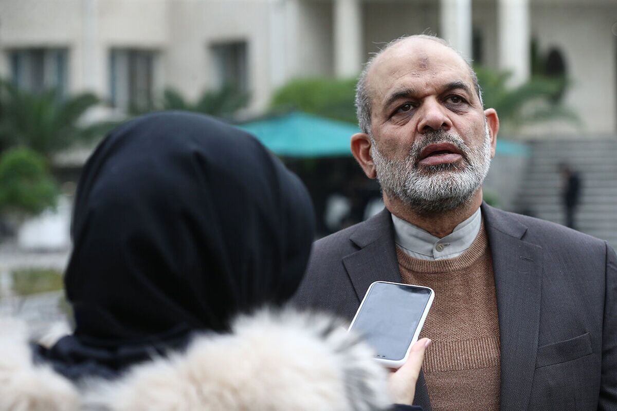 احمد وحیدی