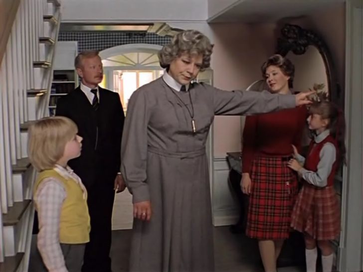 ۹ ویژگی رفتاری کسانی که بویی از ادب و تربیت نبرده اند