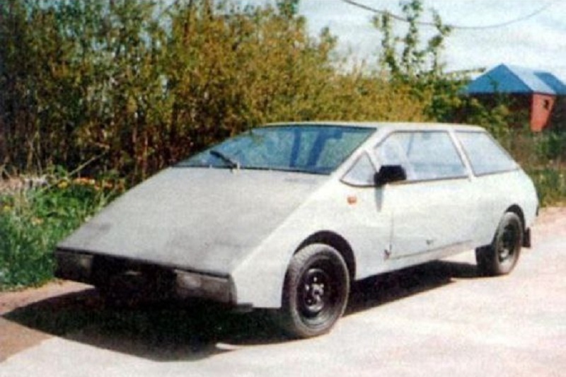 الیتا؛ نسخه روسی سایبرتراک پیش از ایلان ماسک!