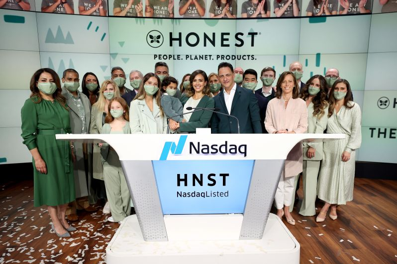 بازیگر هالیوود صنعت لوازم کودک را متحول کرد/ تغییر زندگی جسیکا آلبا با یک اتفاق