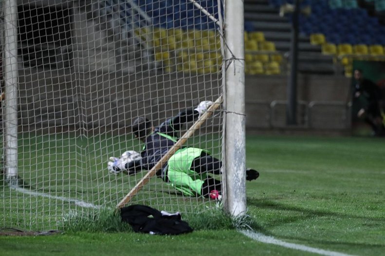 جانشين بيرانوند، دروازه پرسپوليس را نجات داد