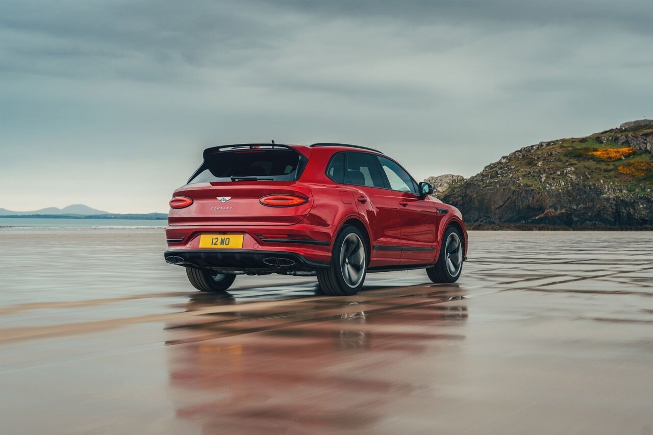 پیکاپ‌ها لوکس شدند؛ دست بنتلی در کار است