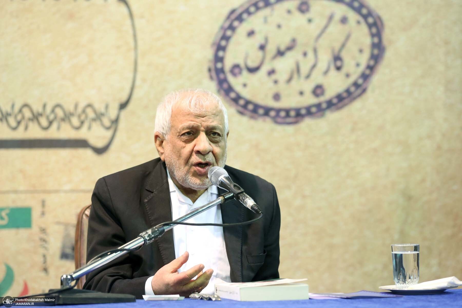 سید حسن خمینی: امروز «انقلاب درونی» نیاز داریم/ بادامچیان: انقلاب ما مربوط به یک حزب، گروه یا قشر خاص جامعه نیست