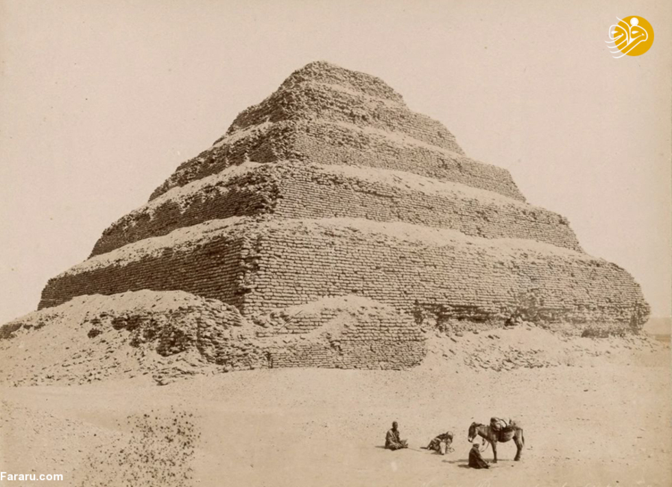 نمایی از هرم پلکانی