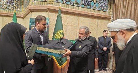 لباس خادمیِ امیرعبداللهیان به خانواده‌اش اهدا شد