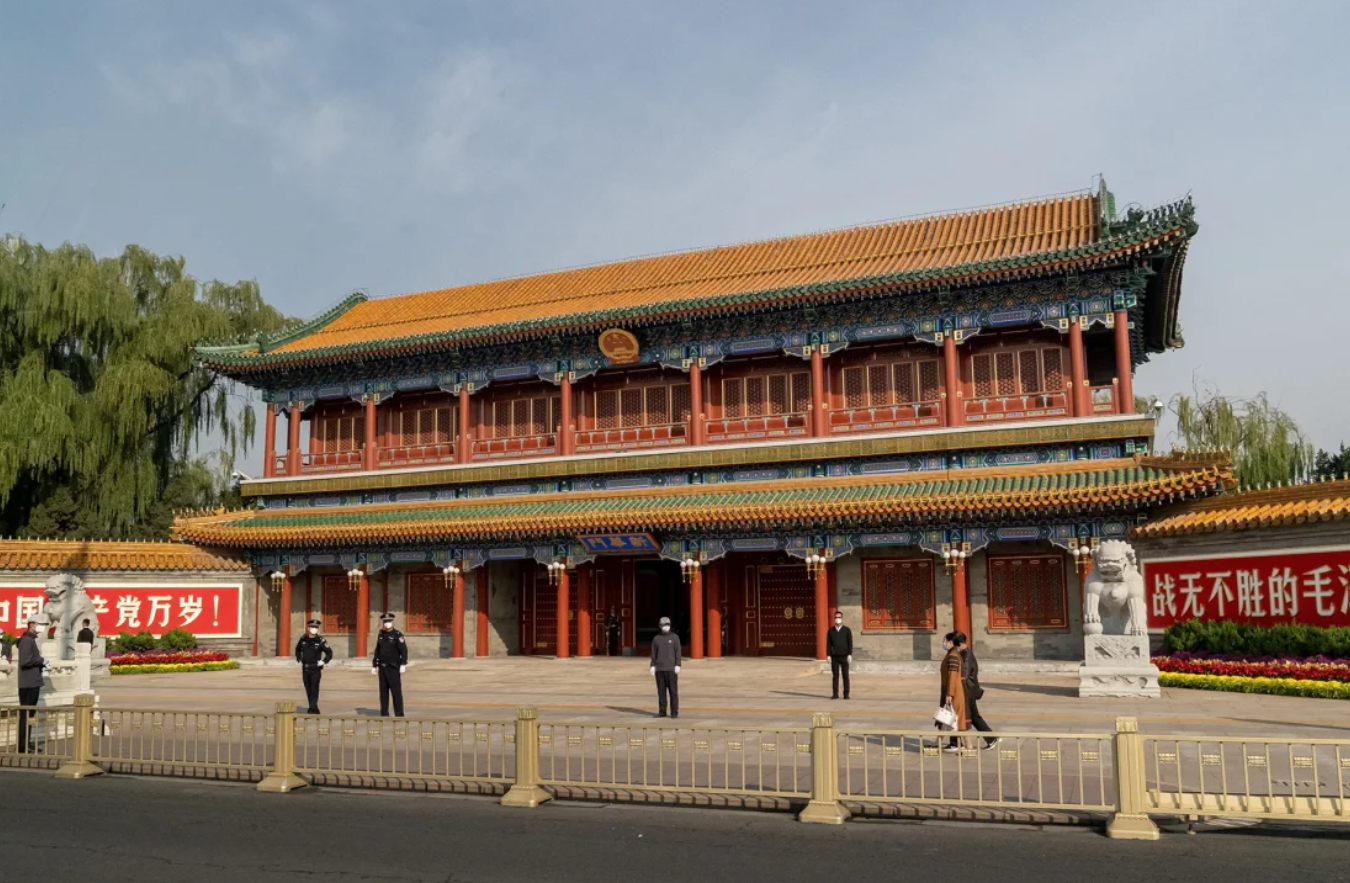 باغ خوش منظره ای که به مقر مخفی قدرت چین تبدیل شد/ با معادل چینی کرملین یا کاخ سفید آشنا شوید باغی با چشم اندازی زیبا که به مقر مخفی قدرت در چین تبدیل شده است/ با