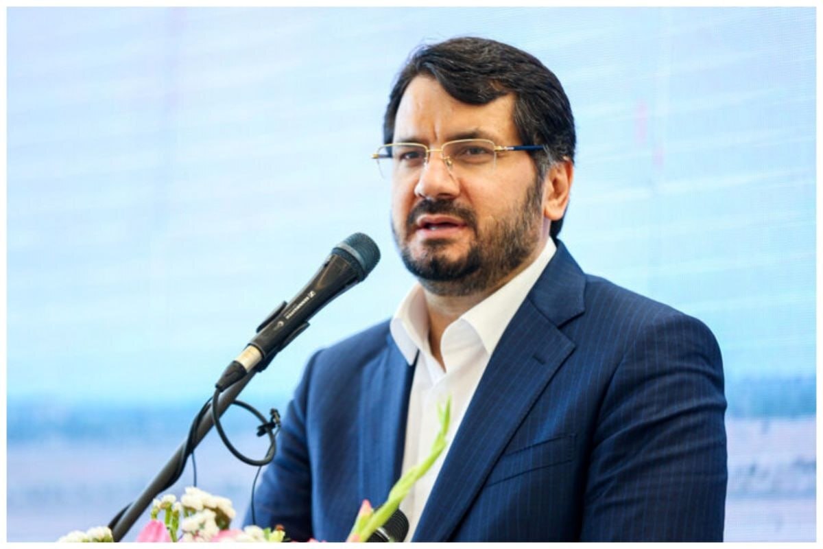 حاشیه و متن ثبتنام انتخابات ریاستجمهوری چهاردهم حاشیه و متن ثبتنام انتخابات ریاستجمهوری چهاردهم